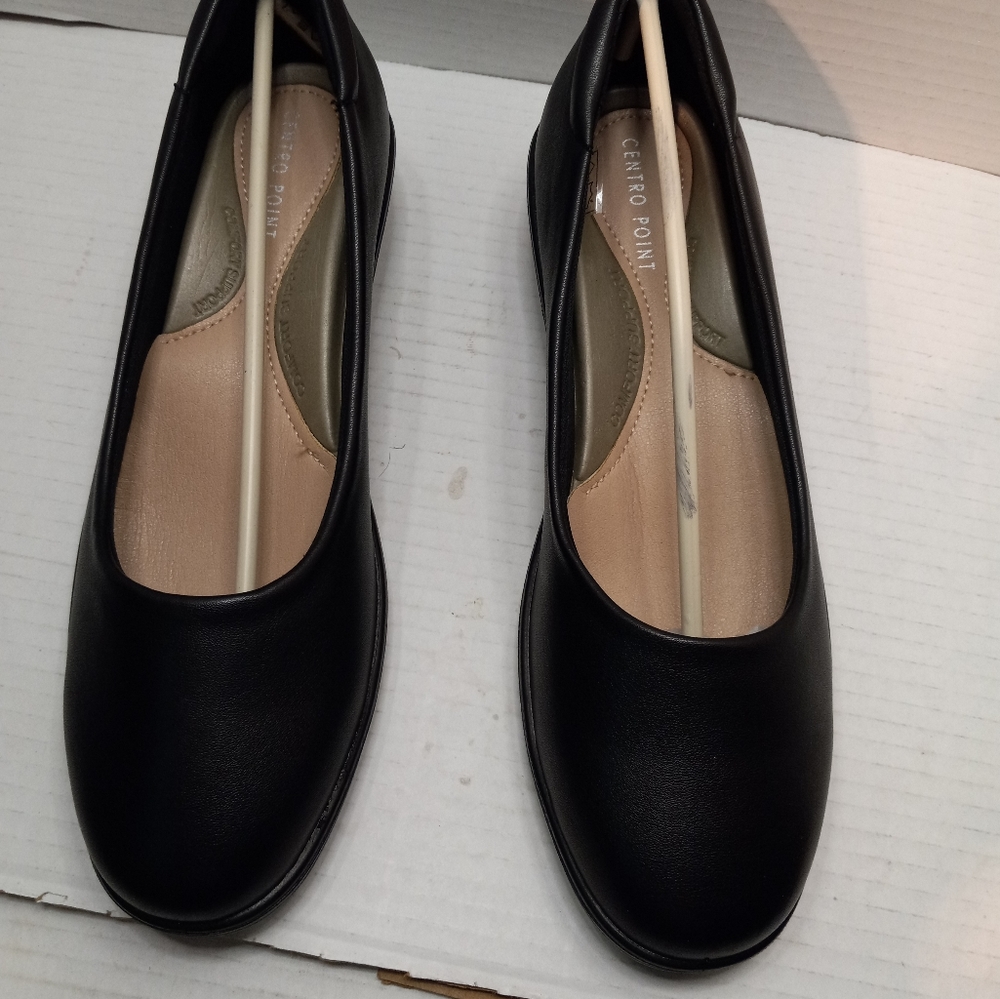 Centro Point Black 9 Slipon Low Heel Round Toe Loafer Flats, New with box,